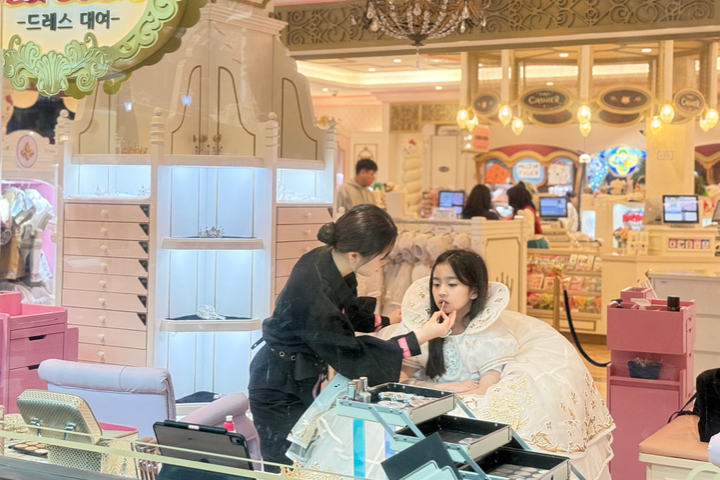 롯데월드 샤론캣 드레스 체험권